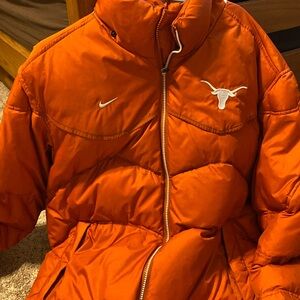 Longhorn puffer jacket
